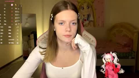 Lucy online show from 10/26/25, 02:12