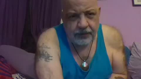 reggie online show from 11/30/25, 11:09