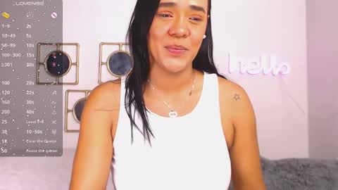 regina1819 online show from 02/13/25, 09:41