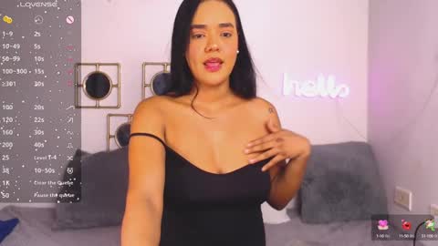 regina1819 online show from 02/20/25, 01:03