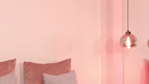 Regina  online show from 09/10/25, 04:56