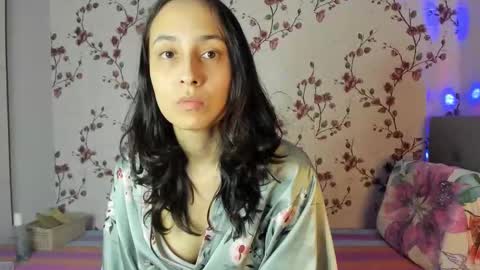 Alisa online show from 12/21/25, 08:10