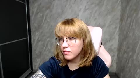 Regina online show from 03/05/25, 04:57