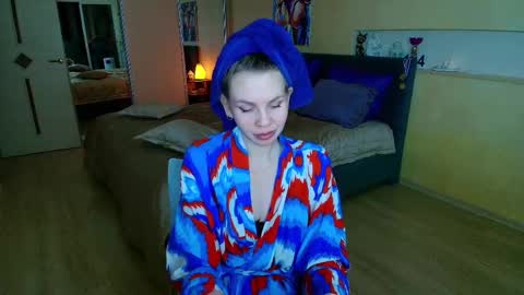 Regina online show from 03/06/25, 01:27