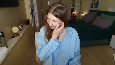 Snapshot of reginasparkle chatting on 07/14/26, 10:21 Regina online show from 07/14/26, 10:21
