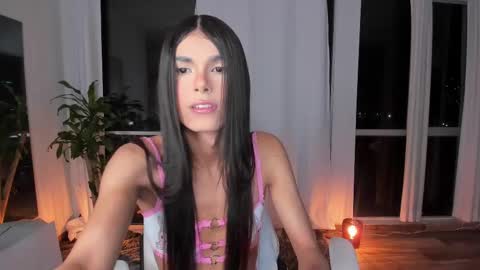  REICHEL  online show from 02/22/25, 02:17