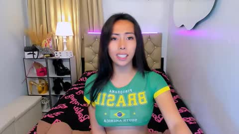 reighnempress online show from 02/26/25, 04:14