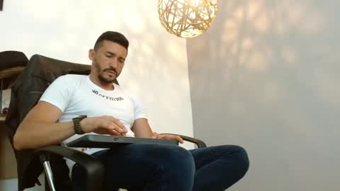   REIKO  online show from 02/02/25, 02:06