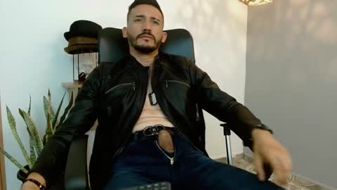   REIKO  online show from 02/10/25, 09:58