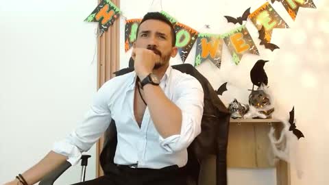   REIKO  online show from 10/09/25, 09:24