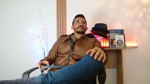   REIKO  online show from 01/12/26, 02:33