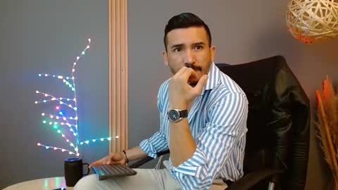   REIKO  online show from 02/06/26, 02:42