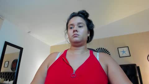 reina_loren online show from 09/26/25, 02:04