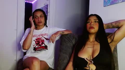 reina_reina online show from 03/01/26, 12:34