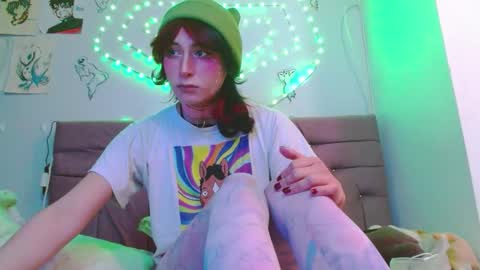 Snapshot of reiv_femboy chatting on 03/15/26, 03:45 reiv_femboy online show from 03/15/26, 03:45