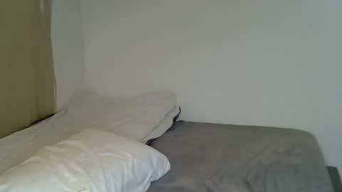 rem010a online show from 10/22/25, 05:08