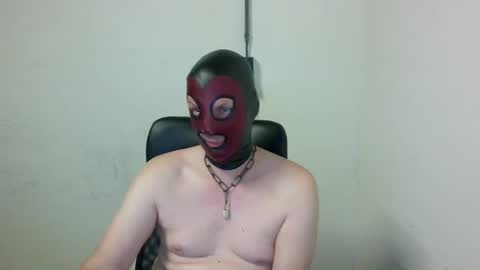 Snapshot of rem78a chatting on 09/29/25, 08:24 rem78a online show from 09/29/25, 08:24