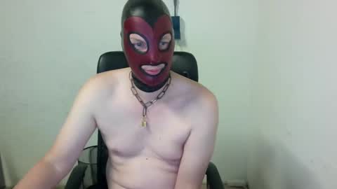 Snapshot of rem78a chatting on 10/05/25, 08:18 rem78a online show from 10/05/25, 08:18