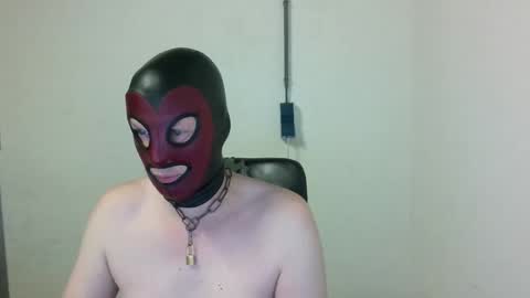 Snapshot of rem78a chatting on 10/11/25, 08:29 rem78a online show from 10/11/25, 08:29