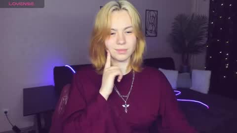 RemiPeach online show from 04/23/26, 06:32