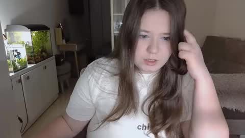 Snapshot of remirann_ chatting on 02/18/25, 04:05 Ann OF - remirann21 online show from 02/18/25, 04:05