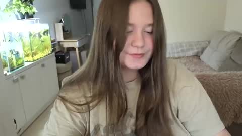 Snapshot of remirann_ chatting on 09/29/25, 12:10 Ann OF - remirann21 online show from 09/29/25, 12:10