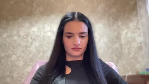 Snapshot of renata_a1 chatting on 09/25/25, 11:25 Renata online show from 09/25/25, 11:25