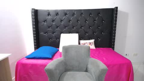 Renata Salinas online show from 09/11/25, 11:49