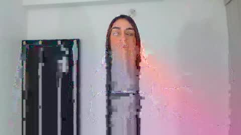 renatabrownn28 online show from 11/30/25, 09:52