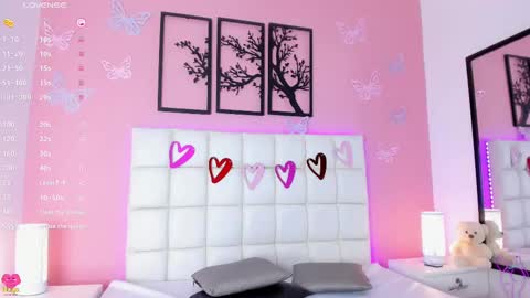 Renata online show from 02/15/25, 05:19