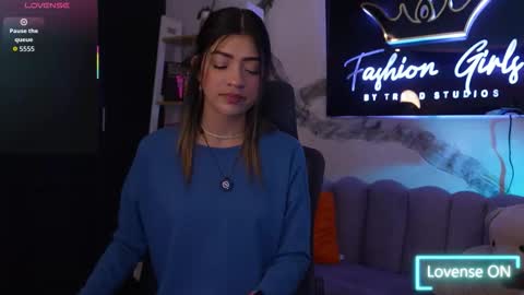 Renata online show from 01/16/26, 01:04