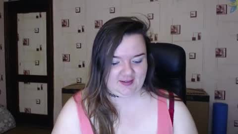 renataoia online show from 12/05/24, 02:11