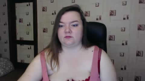 renataoia online show from 12/16/24, 04:27