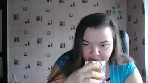 renataoia online show from 01/25/25, 11:02