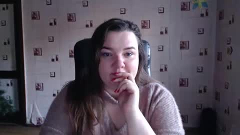 renataoia online show from 02/12/25, 02:10