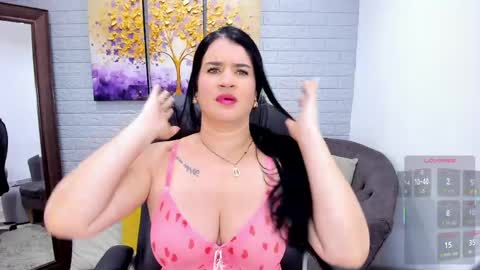      online show from 04/25/26, 12:08