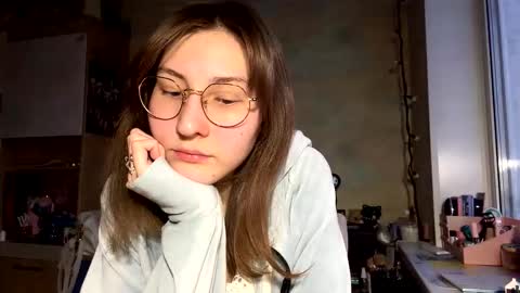 Snapshot of renayreisdorf chatting on 02/04/26, 01:50 Mia online show from 02/04/26, 01:50