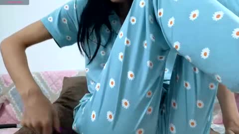 Rena online show from 05/22/26, 03:13