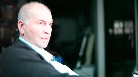 renefr online show from 12/31/24, 04:04