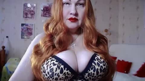 Snapshot of renelce chatting on 02/22/25, 11:35 renelce online show from 02/22/25, 11:35