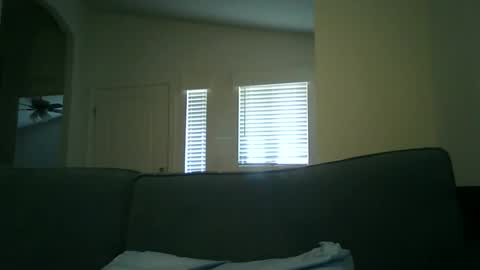 Snapshot of renewaz chatting on 04/14/26, 11:00 Renewaz online show from 04/14/26, 11:00