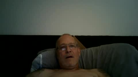 Snapshot of renewaz chatting on 07/02/26, 08:26 Renewaz online show from 07/02/26, 08:26