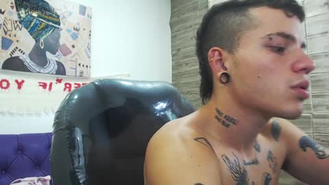 R E N E  online show from 12/04/24, 07:50