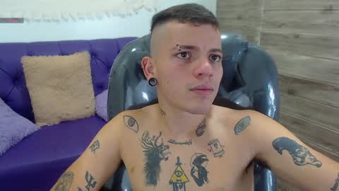 R E N E  online show from 12/05/24, 07:05