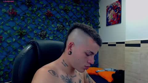 R E N E  online show from 01/18/25, 03:53