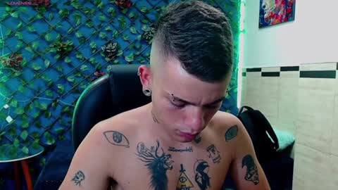 R E N E  online show from 02/07/25, 04:16