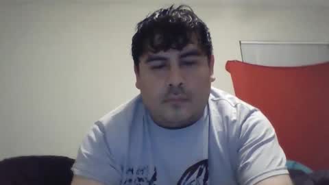 Snapshot of renz187 chatting on 11/30/25, 05:11 Renz online show from 11/30/25, 05:11