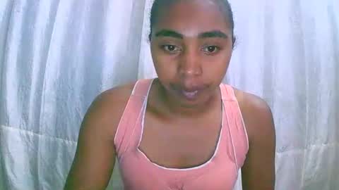 Rephaleta online show from 10/25/25, 06:10