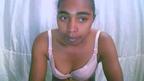 Rephaleta online show from 11/05/25, 06:24