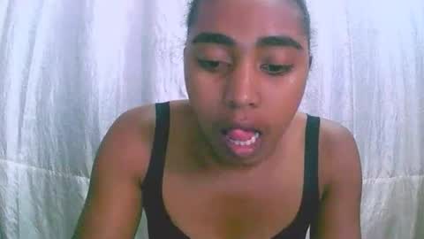 Rephaleta online show from 11/10/25, 06:23